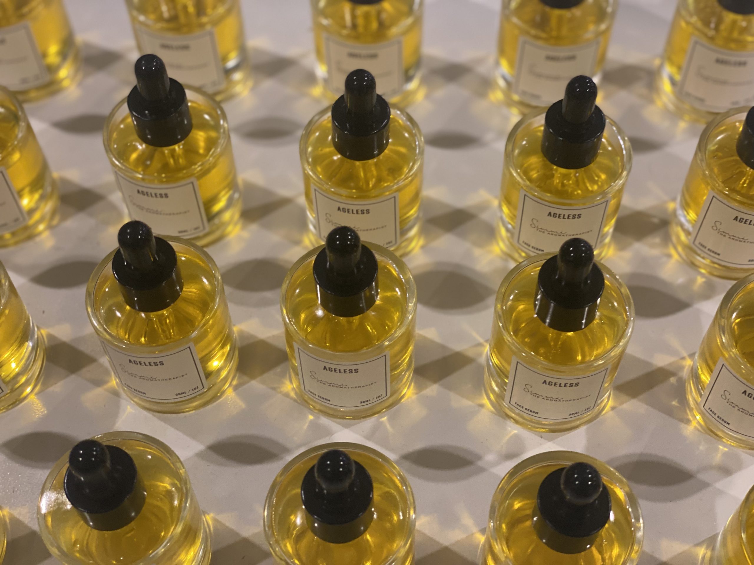 AGELESS Organic Botanical Ritual Face Serum - Image 3